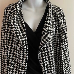 SHEIN Houndstooth Open Front Blazer Shacket XL New without tags.